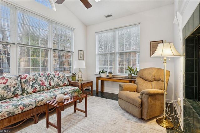 311 Savannah CT, Newport News, VA 23606