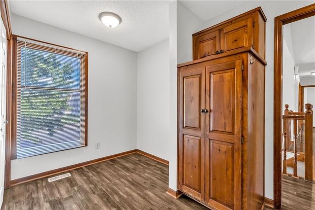 4235 NW 78th Street, Kansas City, MO 64151