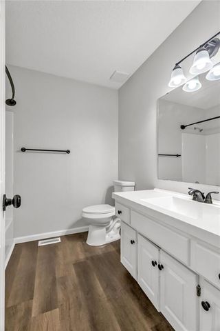 4235 NW 78th Street, Kansas City, MO 64151