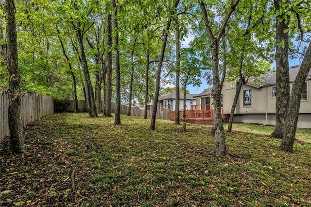 4235 NW 78th Street, Kansas City, MO 64151