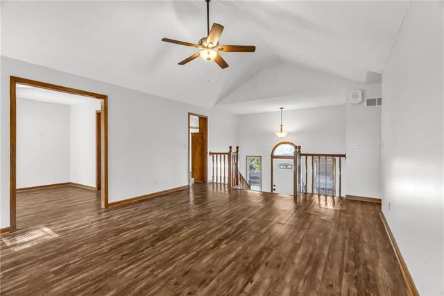 4235 NW 78th Street, Kansas City, MO 64151