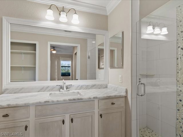 9719 Acqua CT 218, Naples, FL 34113