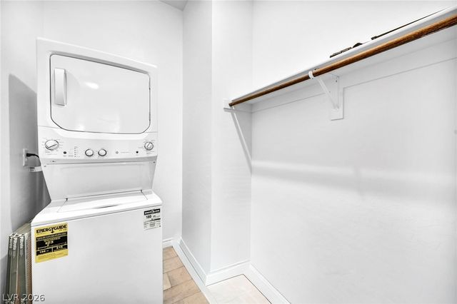 64 Reverie Heights Avenue, Henderson, NV 89011