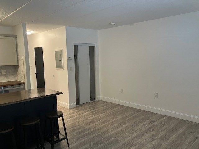 1000 Lexington St 16, Waltham, MA 02452