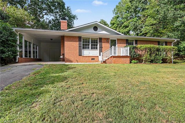 113 Wallasey Road, Rural Hall, NC 27045