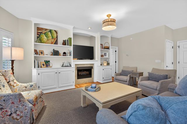 2252 Sunningdale Drive, Lexington, KY 40509