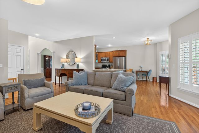 2252 Sunningdale Drive, Lexington, KY 40509
