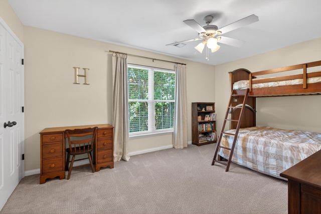 2252 Sunningdale Drive, Lexington, KY 40509