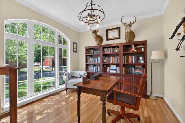 2252 Sunningdale Drive, Lexington, KY 40509