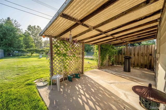 4402 Vassar Street, Dearborn Heights, MI 48125