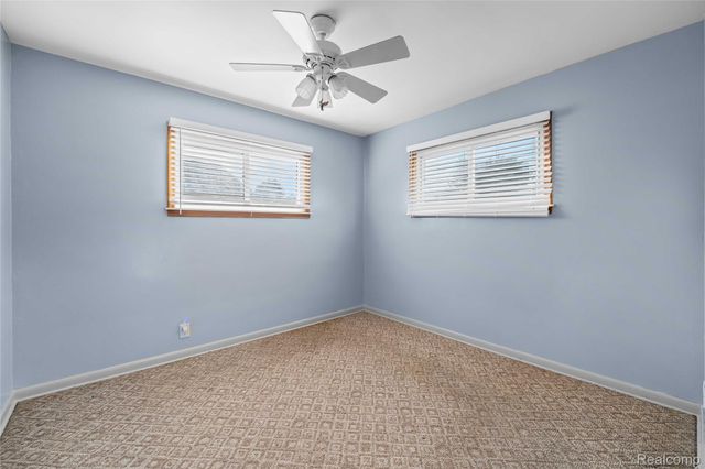 4402 Vassar Street, Dearborn Heights, MI 48125