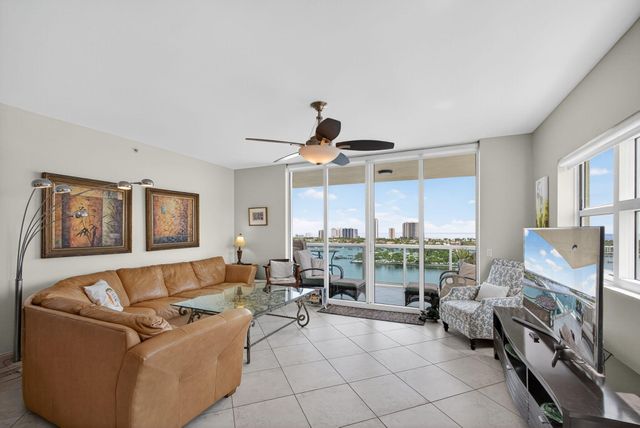 2640 Lake Shore Drive 1716, Riviera Beach, FL 33404
