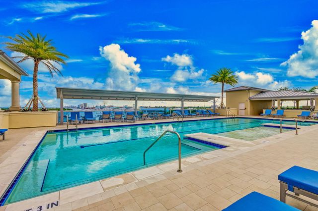 2640 Lake Shore Drive 1716, Riviera Beach, FL 33404
