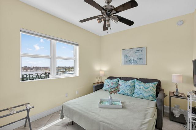 2640 Lake Shore Drive 1716, Riviera Beach, FL 33404