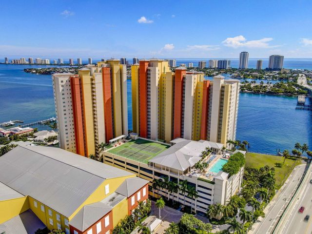 2640 Lake Shore Drive 1716, Riviera Beach, FL 33404