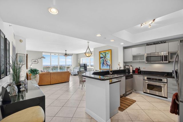 2640 Lake Shore Drive 1716, Riviera Beach, FL 33404