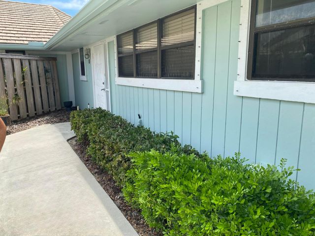 1127 E Seminole Avenue 13d, Jupiter, FL 33477