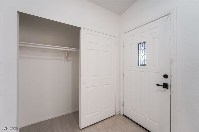 7424 Fort Wilkins Drive, Las Vegas, NV 89129