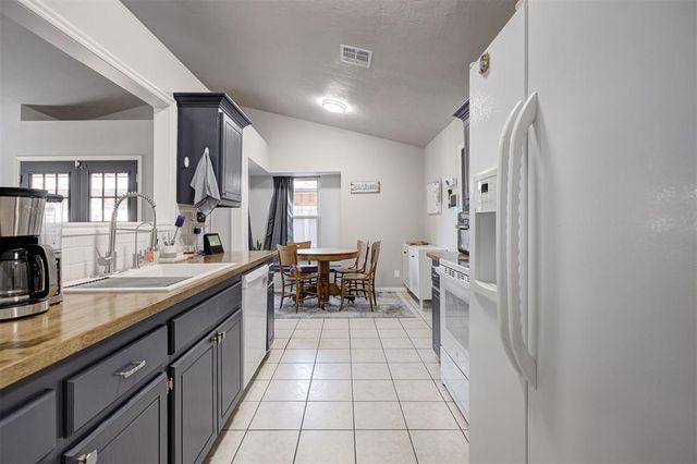 12117 Moon Beam Drive, Oklahoma City, OK 73162