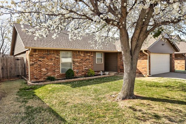 12117 Moon Beam Drive, Oklahoma City, OK 73162