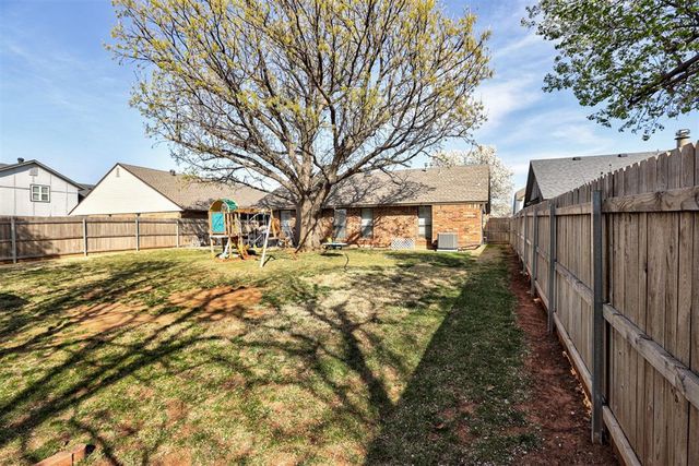12117 Moon Beam Drive, Oklahoma City, OK 73162