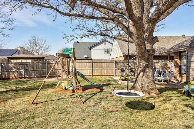 12117 Moon Beam Drive, Oklahoma City, OK 73162