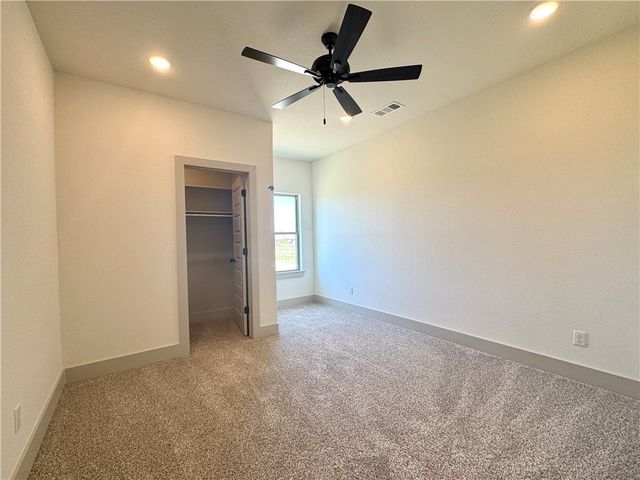 2900 SW Little Elm Loop, Bentonville, AR 72713