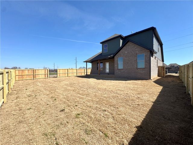 2900 SW Little Elm Loop, Bentonville, AR 72713