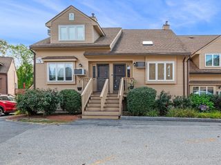 70 Casablanca Ct 70, Haverhill, MA 01832