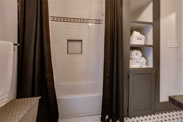 1414 Kings Highway, Dallas, TX 75208