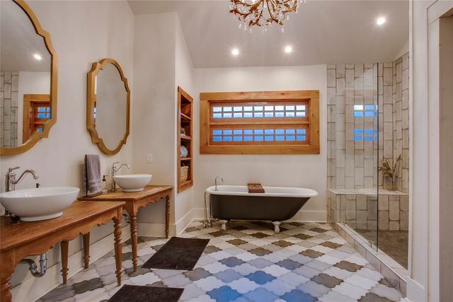 1414 Kings Highway, Dallas, TX 75208