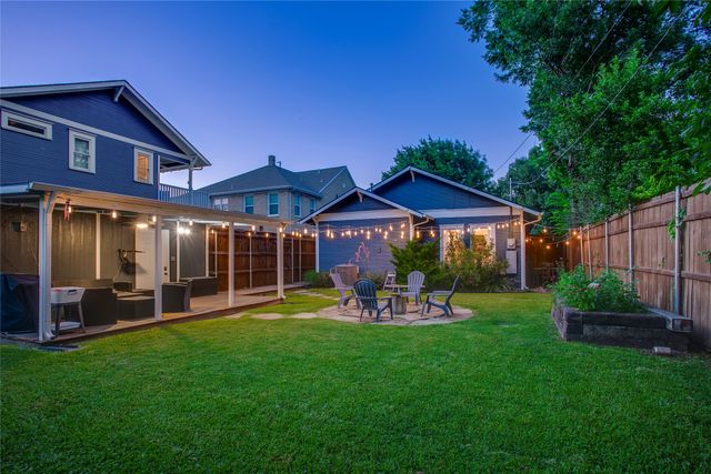 1414 Kings Highway, Dallas, TX 75208