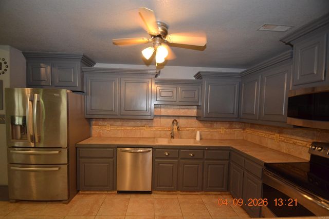 1524 Morning Glory Lane, Bryant, AR 72022