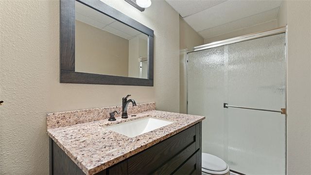 1 Cheviot Trace, Bella Vista, AR 72715