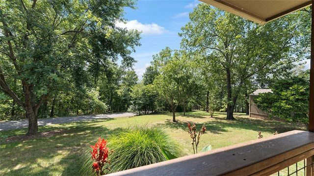 1 Cheviot Trace, Bella Vista, AR 72715