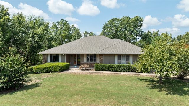 1 Cheviot Trace, Bella Vista, AR 72715