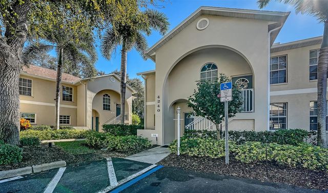 4240 BREEZEWAY BOULEVARD 310, Sarasota, FL 34238