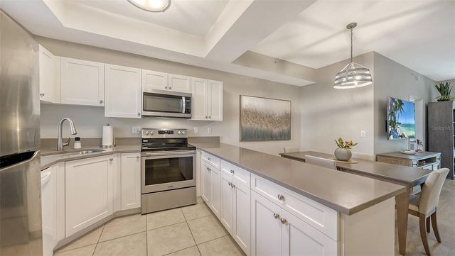 4240 BREEZEWAY BOULEVARD 310, Sarasota, FL 34238