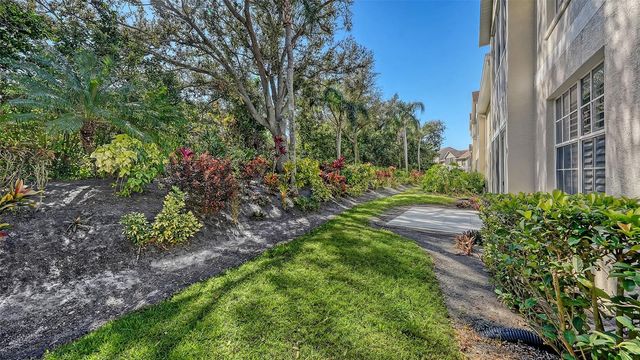4240 BREEZEWAY BOULEVARD 310, Sarasota, FL 34238