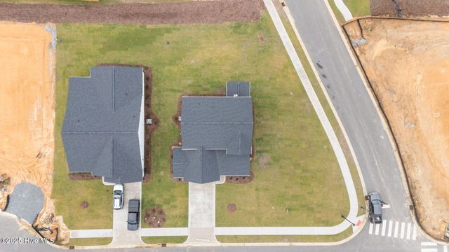 274 Rough Ridge Trail 33, Aberdeen, NC 28315