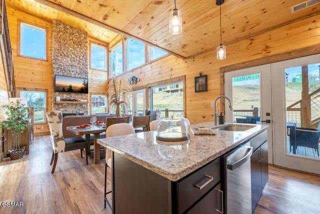 717 Bullwinkle Way, Sevierville, TN 37862