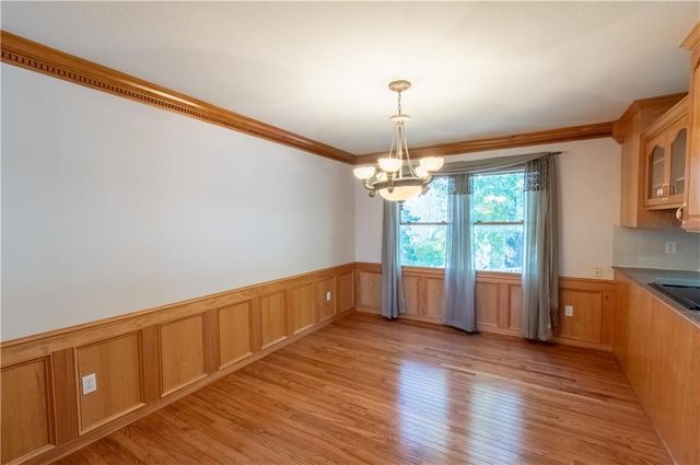 1215 Hacienda Lane, Lawrence, KS 66049