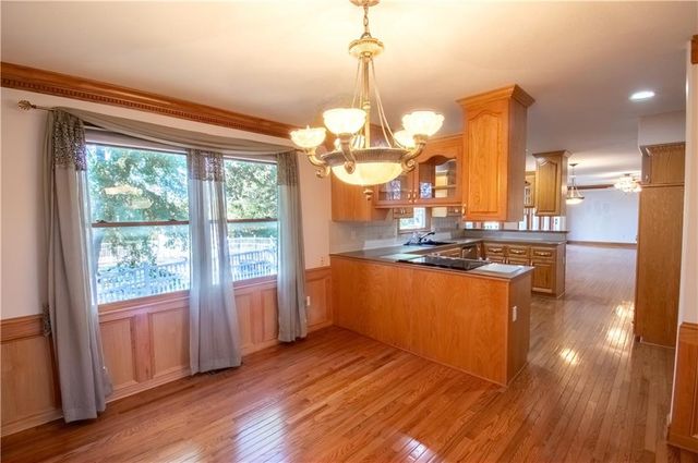 1215 Hacienda Lane, Lawrence, KS 66049