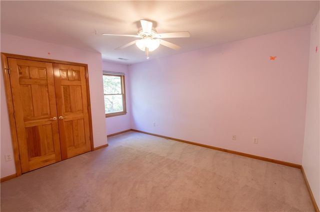 1215 Hacienda Lane, Lawrence, KS 66049