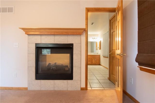 1215 Hacienda Lane, Lawrence, KS 66049