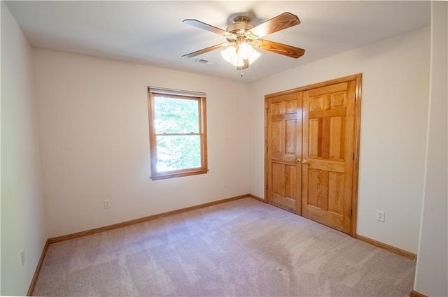 1215 Hacienda Lane, Lawrence, KS 66049