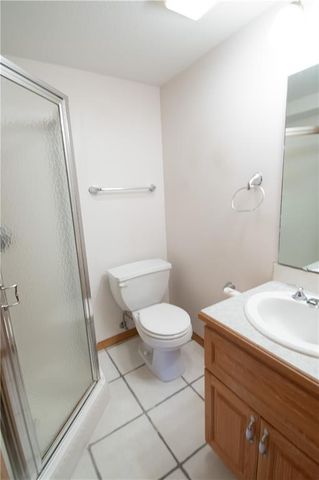 1215 Hacienda Lane, Lawrence, KS 66049