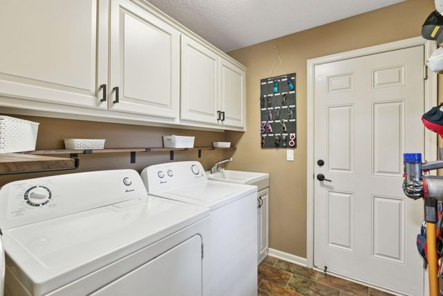 4503 Ladyslipper Avenue N, Brooklyn Park, MN 55443