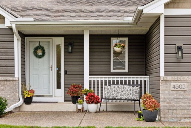 4503 Ladyslipper Avenue N, Brooklyn Park, MN 55443