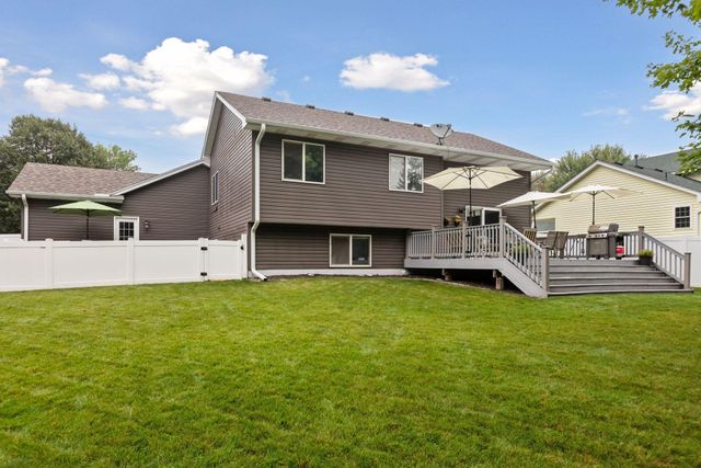 4503 Ladyslipper Avenue N, Brooklyn Park, MN 55443